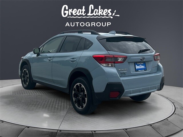 2022 Subaru Crosstrek Premium photo 3