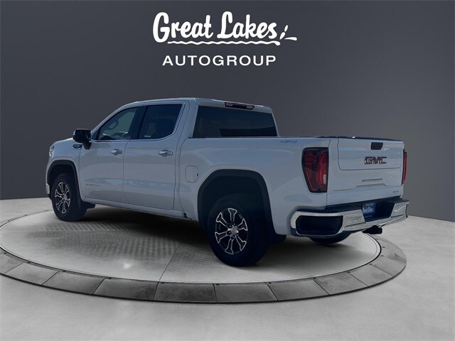 2024 Gmc Sierra 1500 SLT photo 3