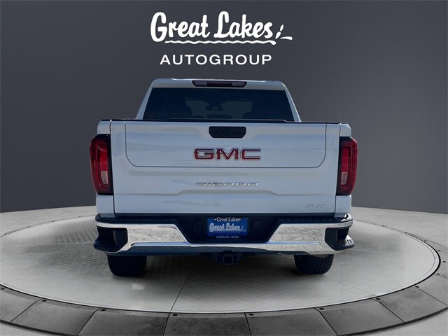 2024 Gmc Sierra 1500 SLT photo 4