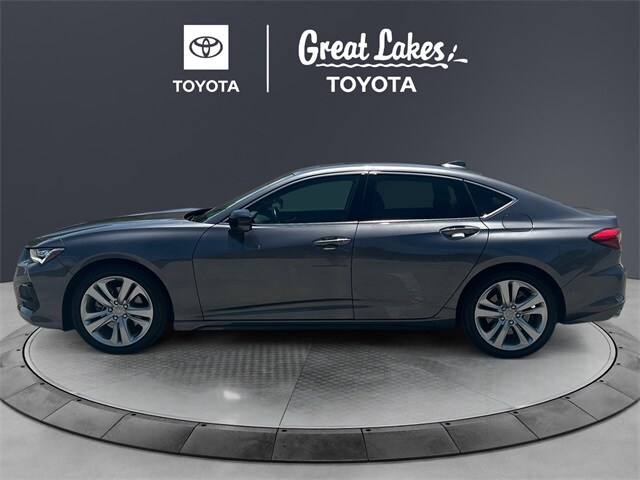 Used 2022 Acura TLX Technology Package with VIN 19UUB5F45NA005510 for sale in Findlay, OH