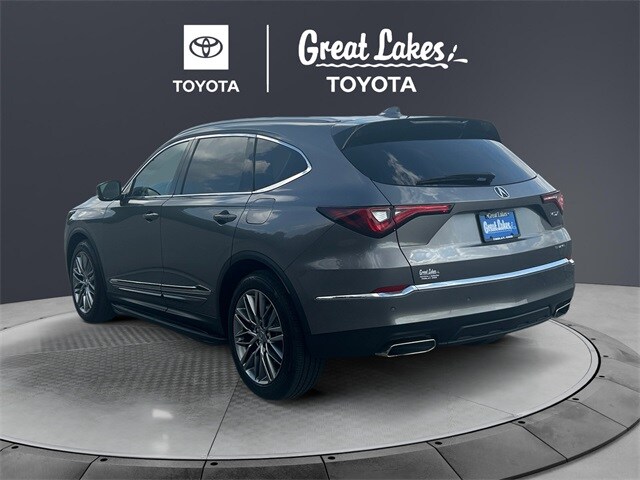 2024 Acura MDX SH-AWD Advance photo 3