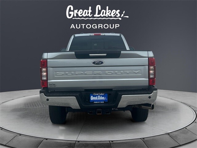 2022 Ford F-350 XLT photo 4