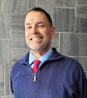 Staff member Jose Esnard from ID_28a1f5598194