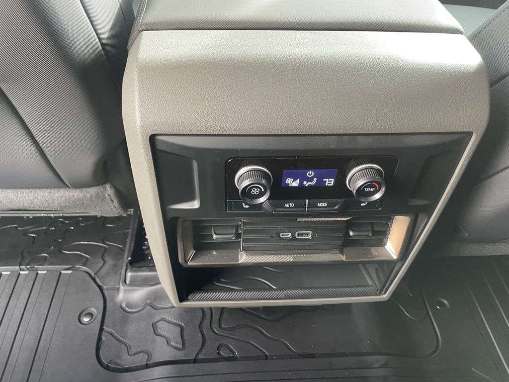 2025 GMC HUMMER EV 3X - Photo 13