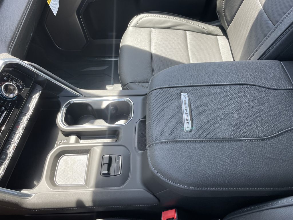 2026 GMC Sierra 2500HD Denali - Photo 24