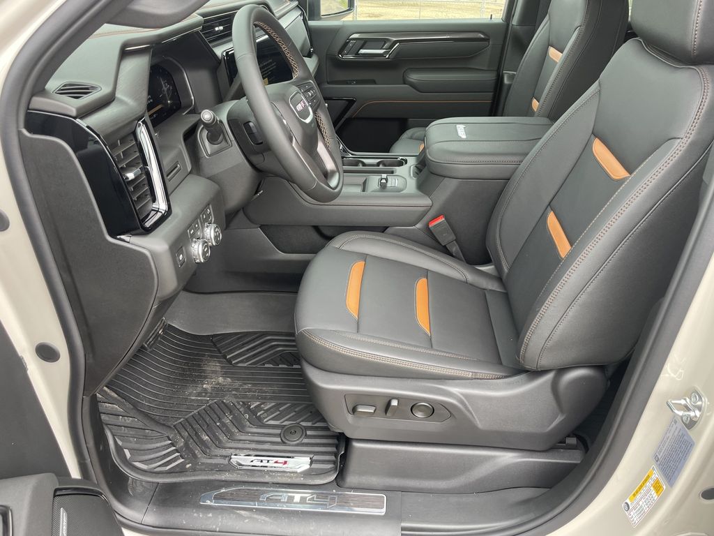 2026 GMC Sierra 2500HD AT4 - Photo 15