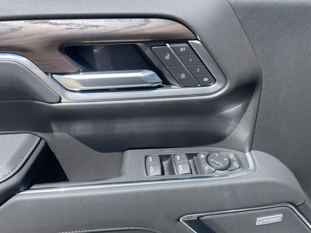 2026 GMC Sierra 1500 SLT - Photo 16