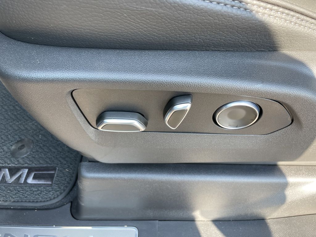 2026 GMC Sierra 1500 Denali - Photo 18
