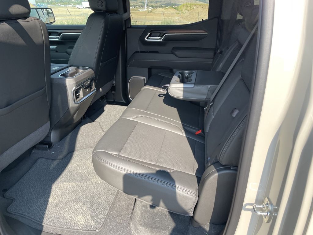 2026 GMC Sierra 1500 Denali - Photo 11