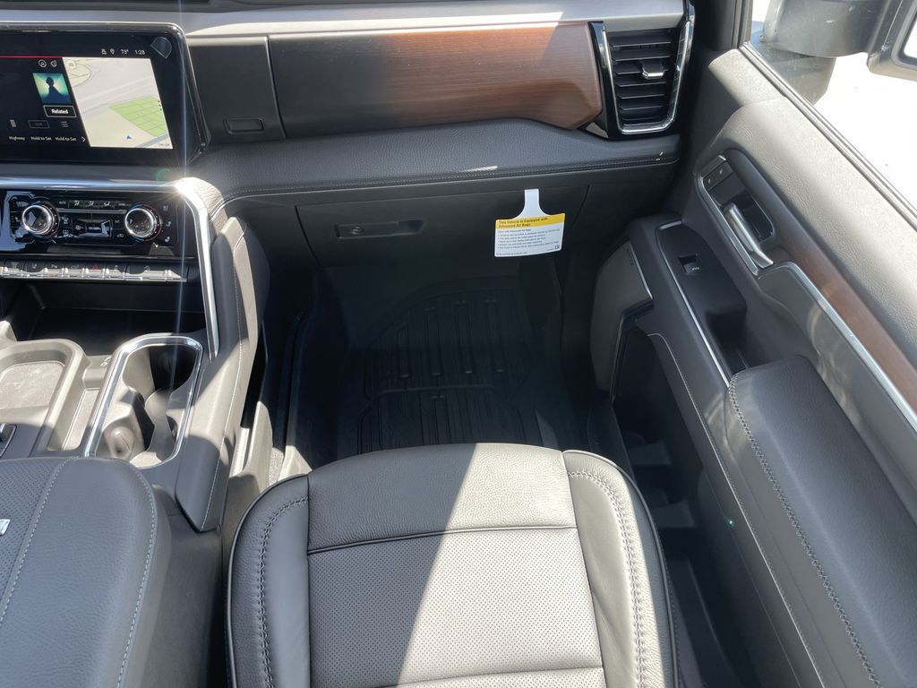2026 GMC Sierra 2500HD Denali - Photo 12