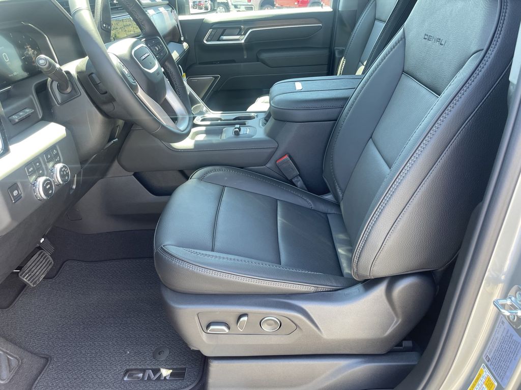 2026 GMC Sierra 2500HD Denali - Photo 16
