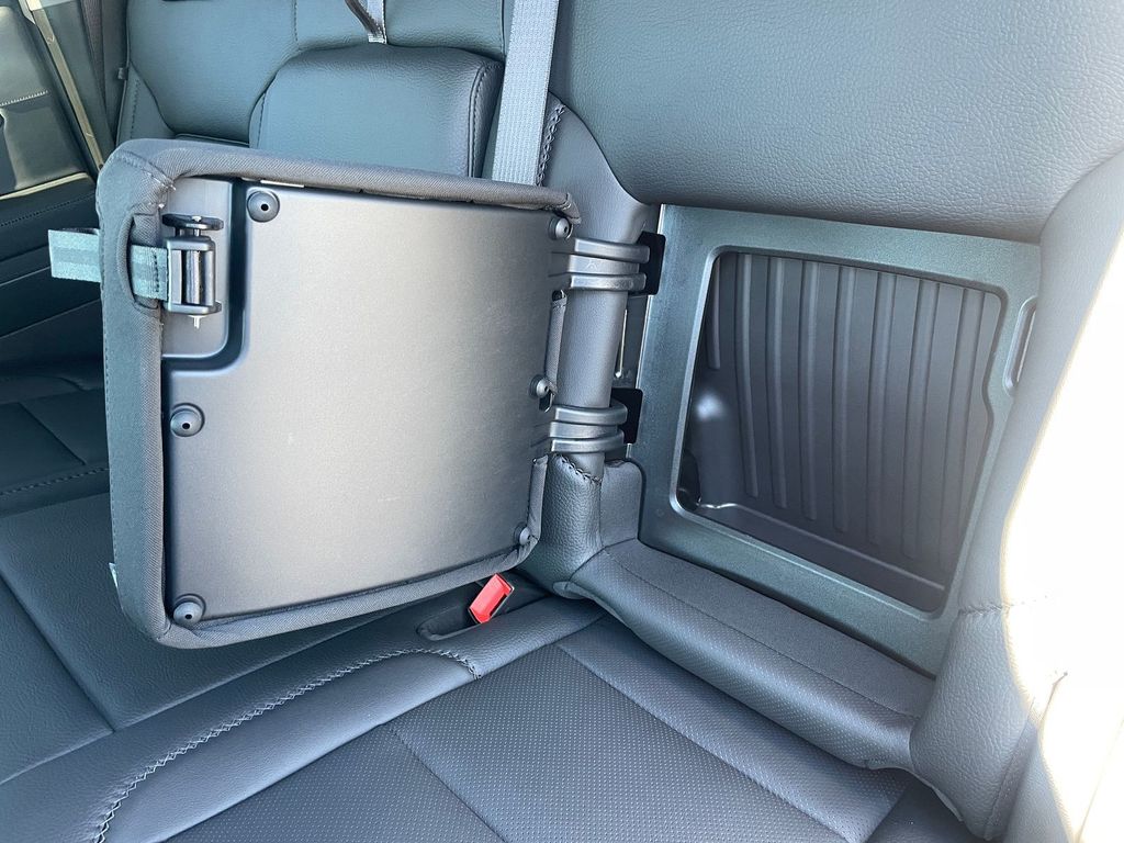 2026 GMC Sierra 1500 Denali - Photo 10