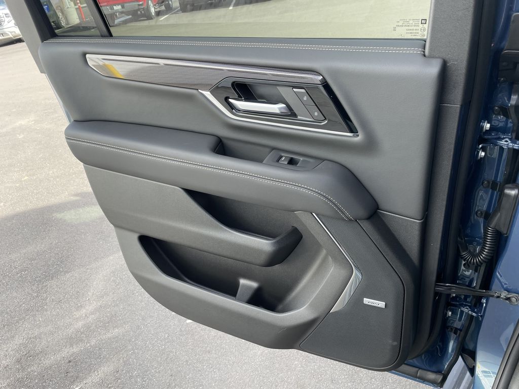 2026 GMC Yukon XL Elevation - Photo 17