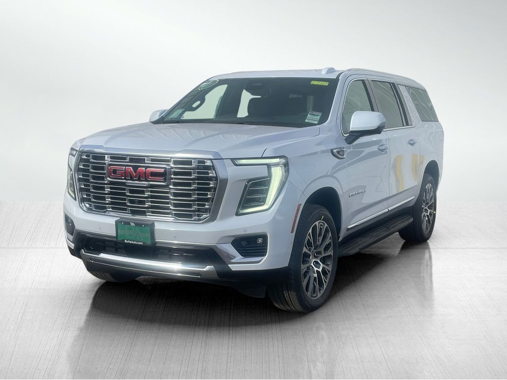 2026 GMC Yukon XL Denali - Photo 7