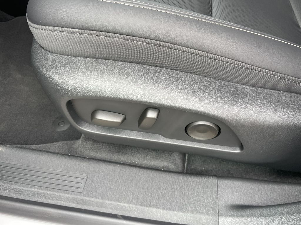 2026 GMC Terrain Elevation - Photo 17