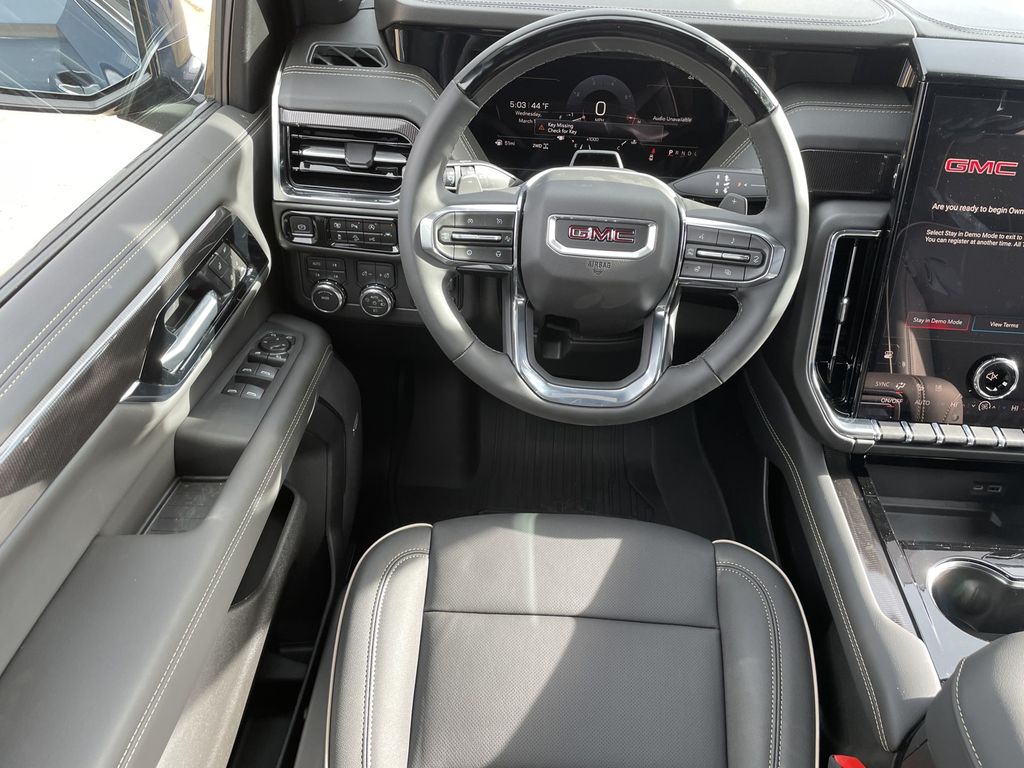 2026 GMC Yukon XL Elevation - Photo 13