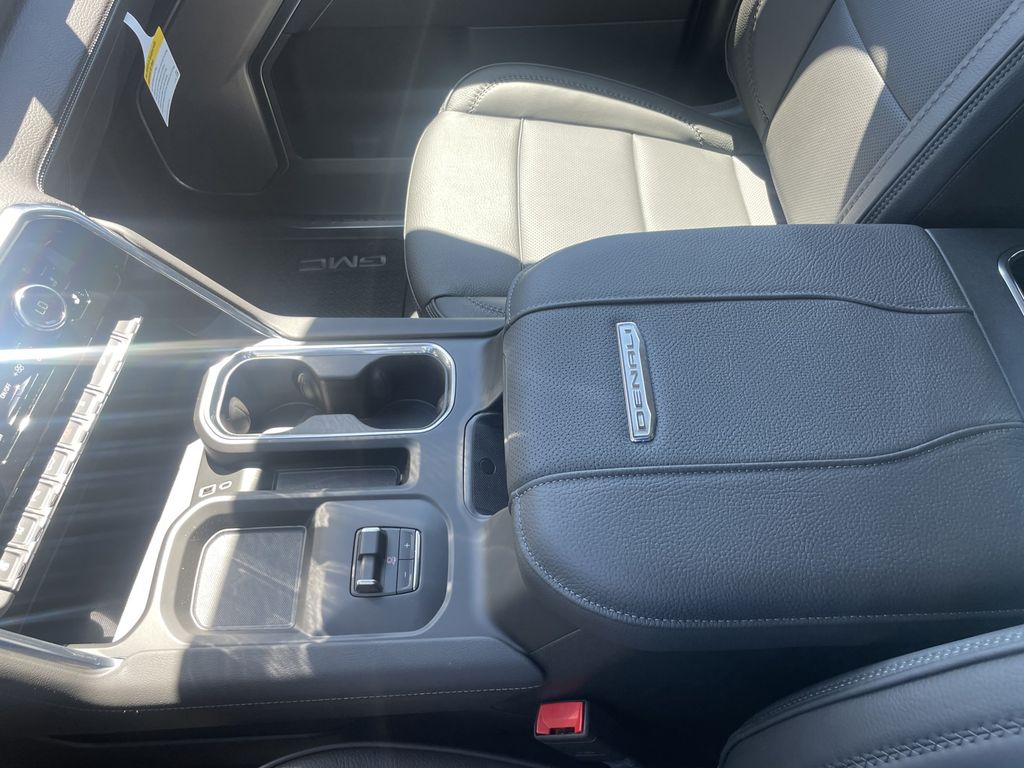 2026 GMC Sierra 2500HD Denali - Photo 25