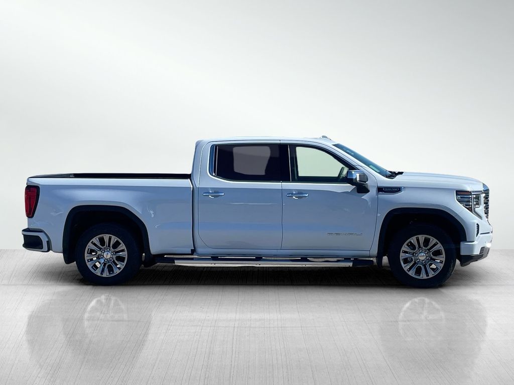 2026 GMC Sierra 1500 Denali - Photo 2