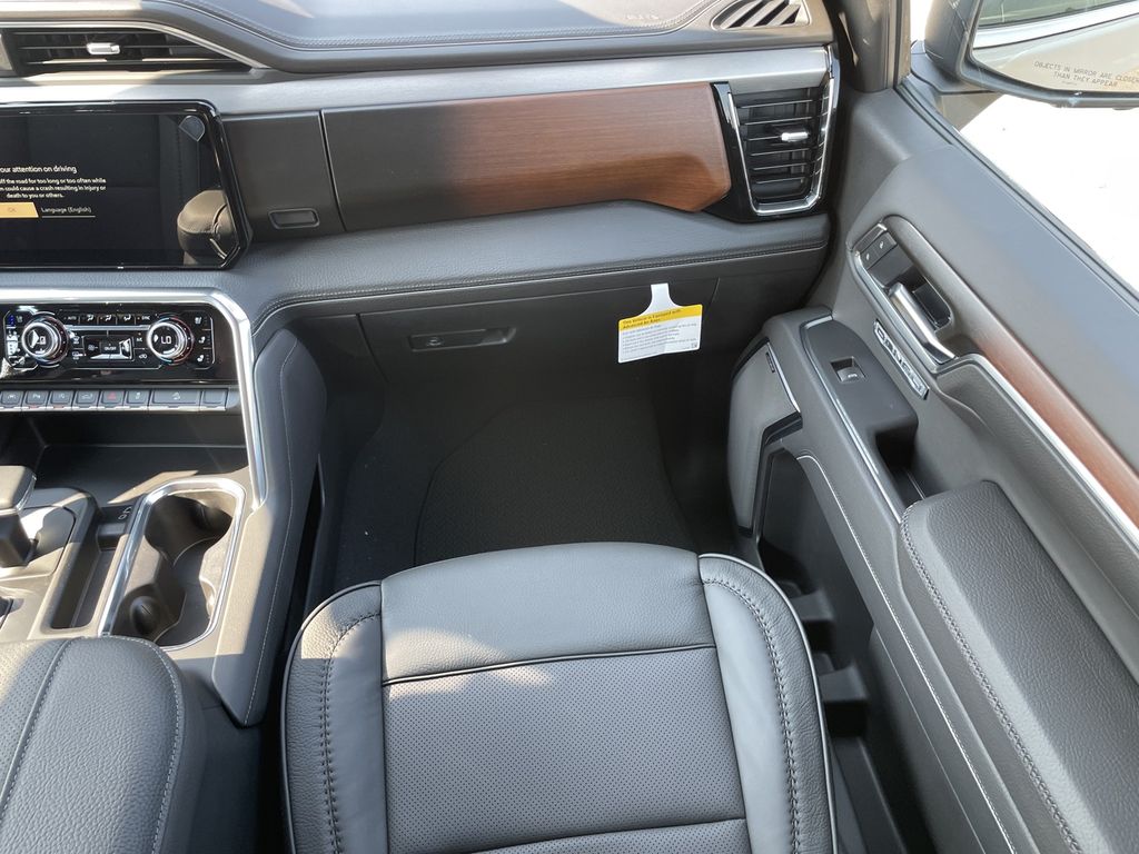 2026 GMC Sierra 1500 Denali - Photo 12