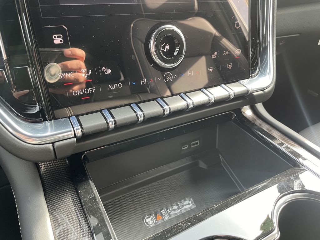 2026 GMC Yukon XL Elevation - Photo 25