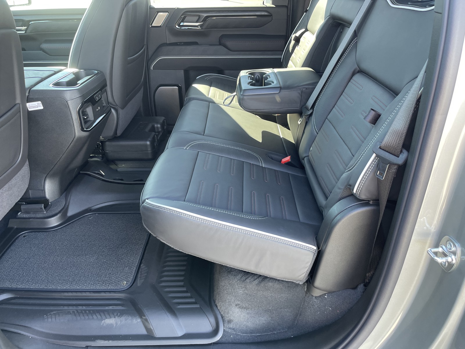 2026 GMC Sierra 2500HD AT4X - Photo 11