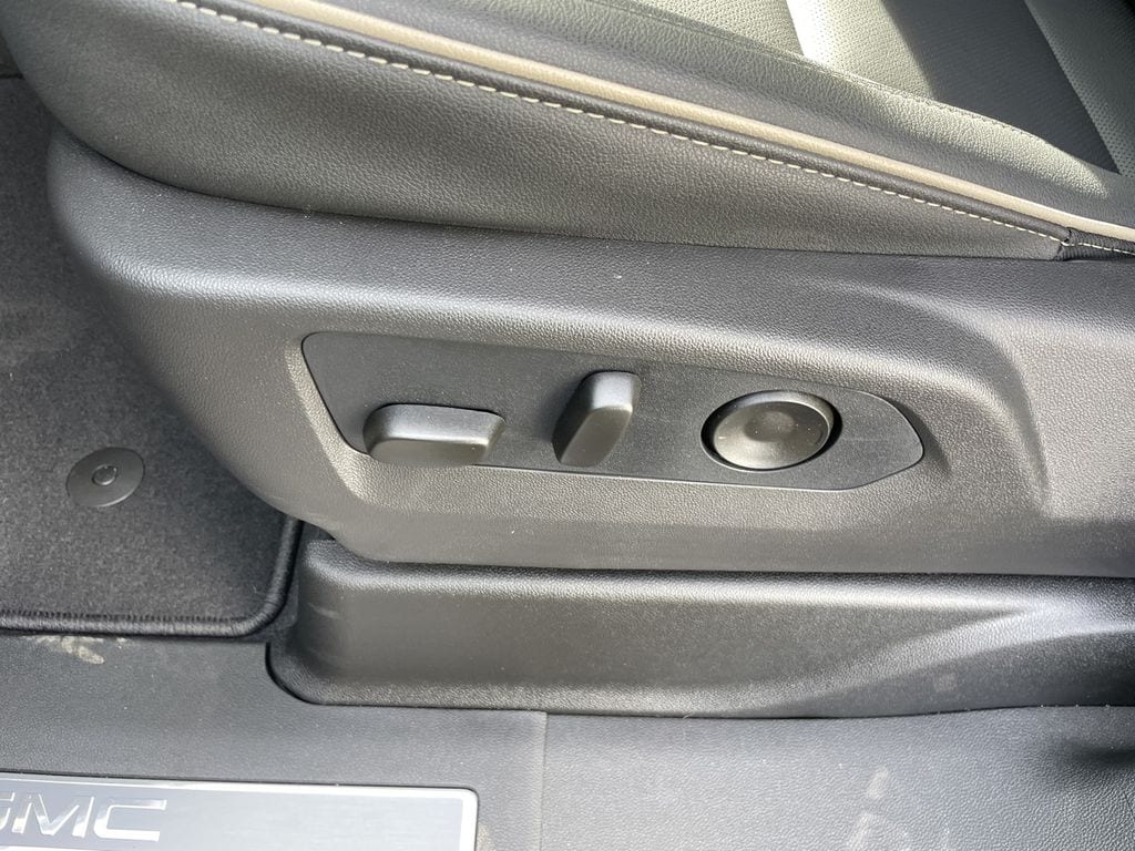 2026 GMC Yukon XL Elevation - Photo 20