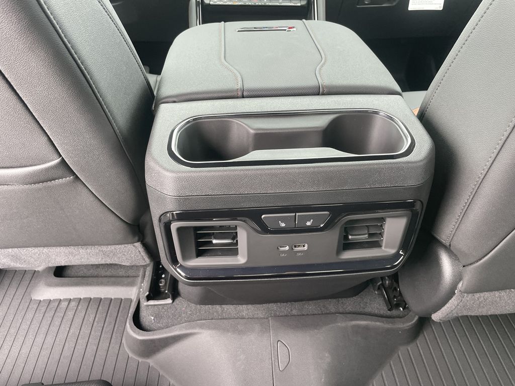2026 GMC Sierra 2500HD AT4 - Photo 13