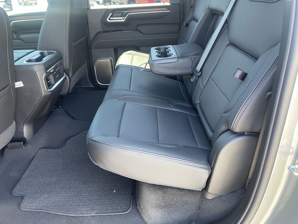 2026 GMC Sierra 2500HD Denali - Photo 11