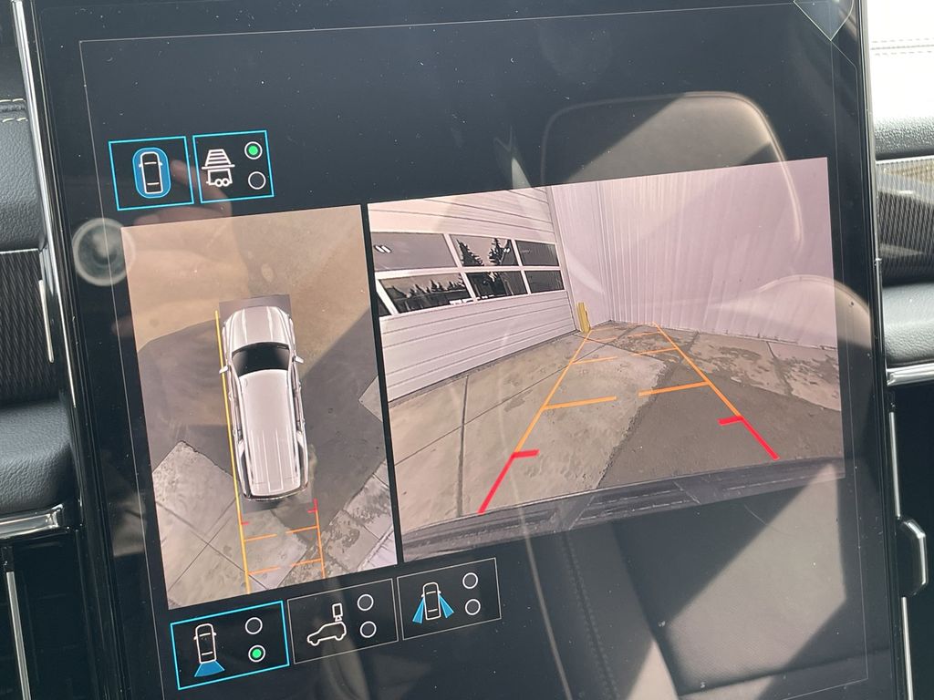 2026 GMC Yukon XL Elevation - Photo 24
