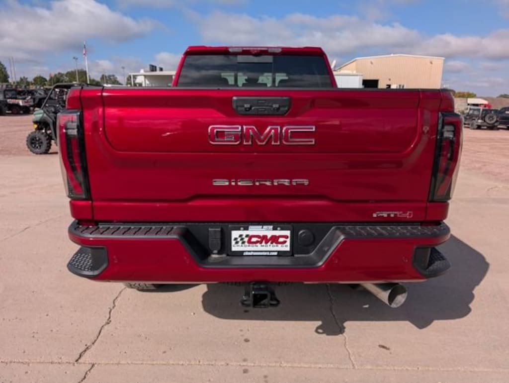New 2025 GMC Sierra 2500 HD AT4 Truck