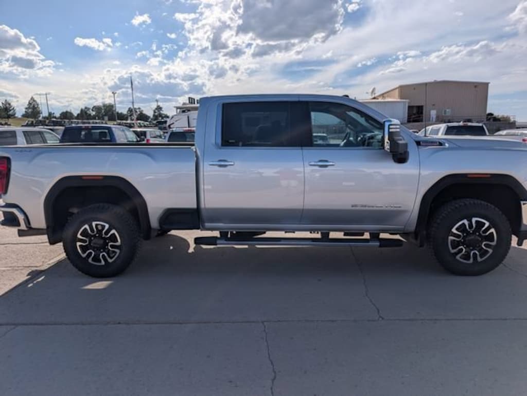 Used 2020 GMC Sierra 2500 HD SLT Truck