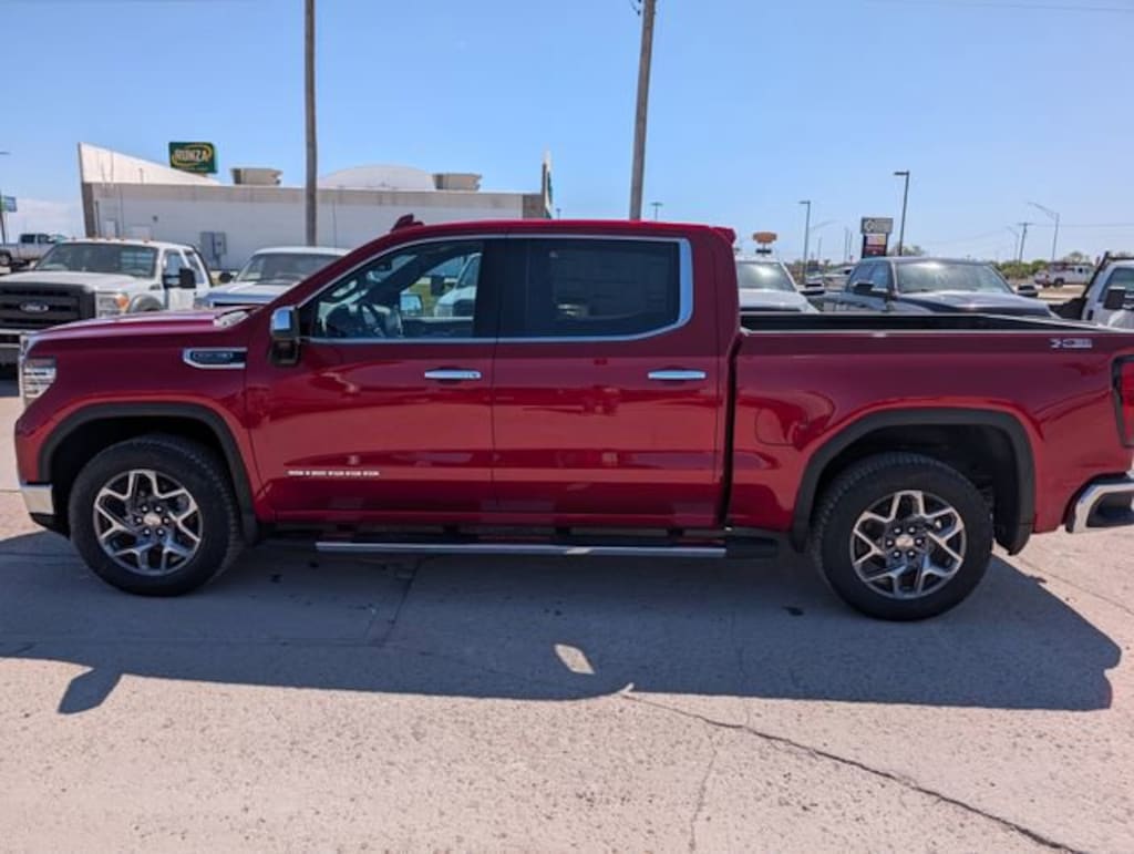 New 2026 GMC Sierra 1500 SLT Truck