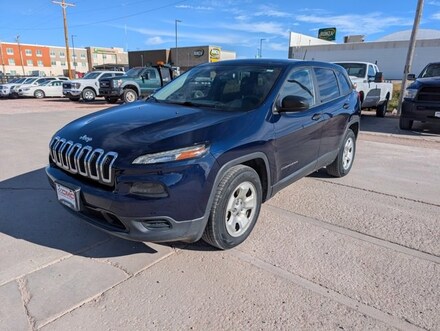 2016 Jeep Cherokee Sport