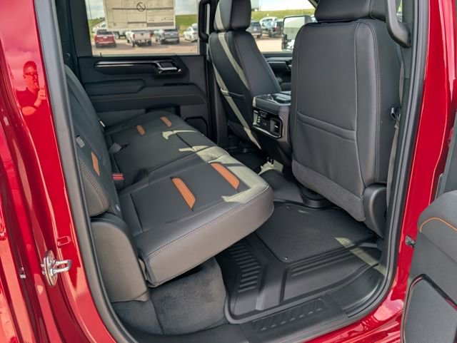 2025 GMC Sierra 2500HD AT4 - Photo 28