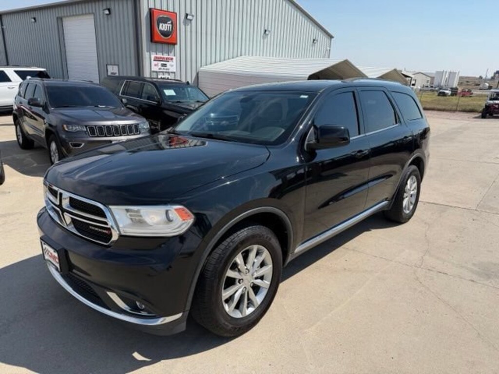 Used 2017 Dodge Durango SXT