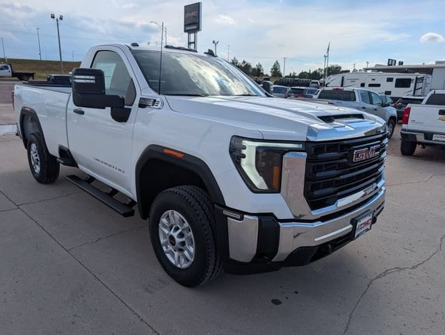 2026 GMC Sierra 2500HD Pro - Photo 8