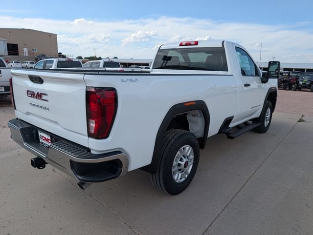 2026 GMC Sierra 2500HD Pro - Photo 6