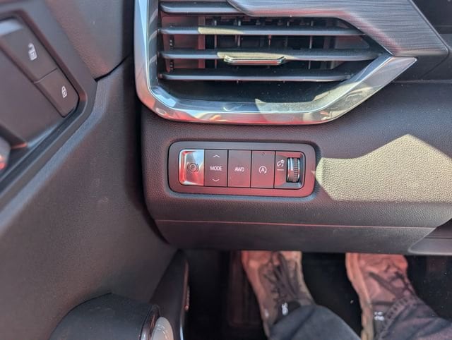 2026 GMC Acadia Elevation - Photo 15