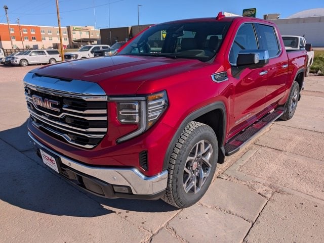 2026 GMC Sierra 1500 SLT's photo