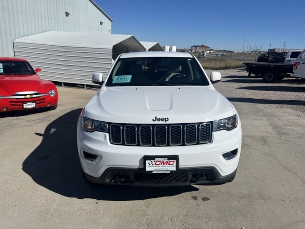 Used 2018 Jeep Grand Cherokee Laredo E