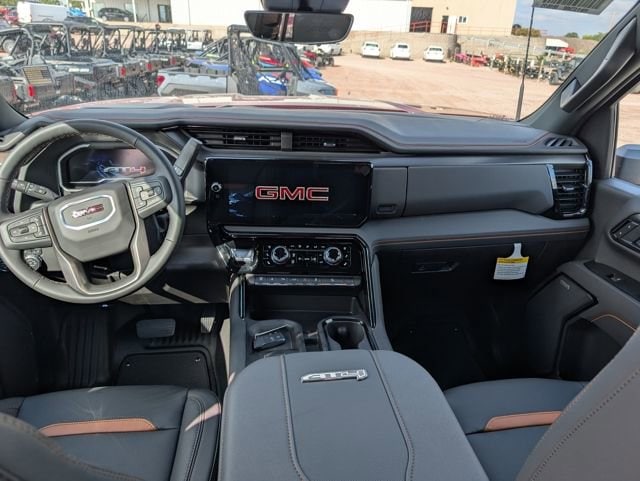 2025 GMC Sierra 2500HD AT4 - Photo 15