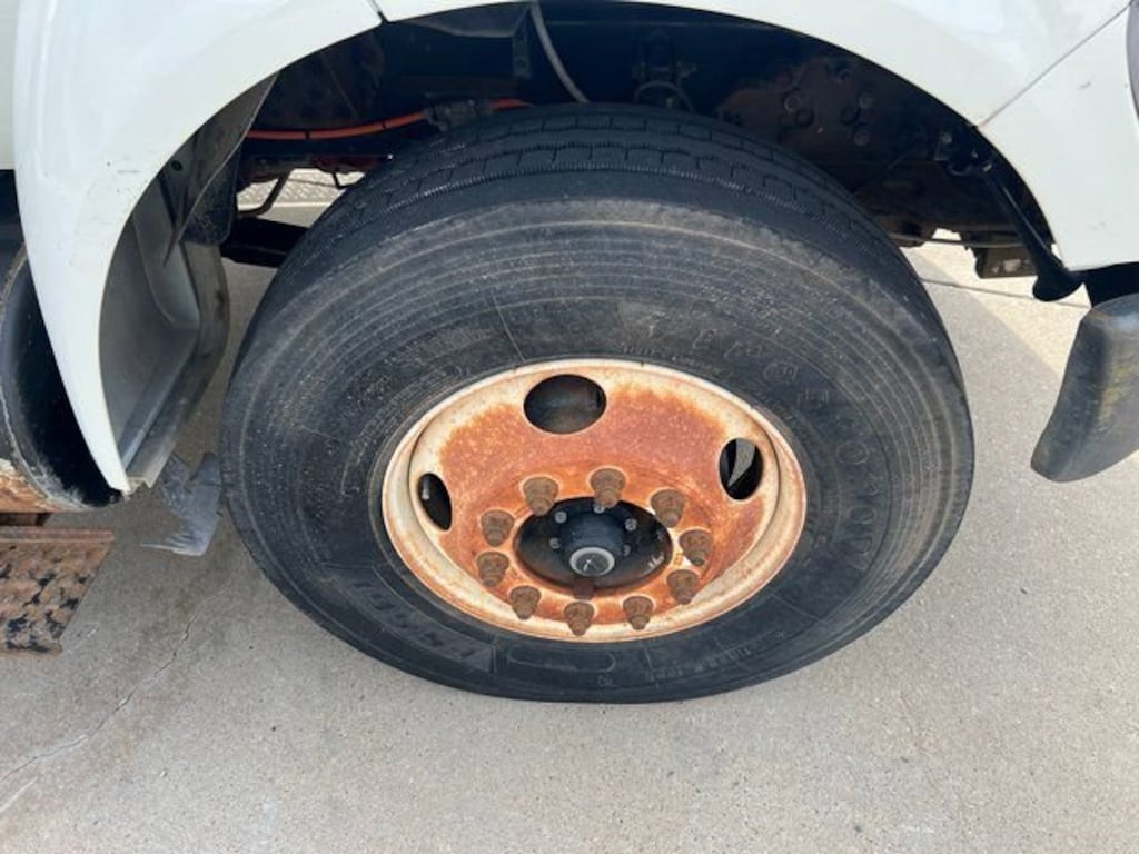 Used 2009 Ford Super Duty F-750 Straight XL