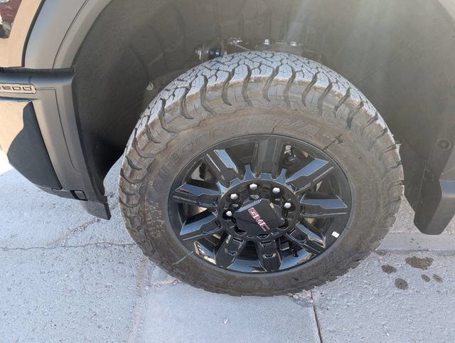 2026 GMC Sierra 2500HD AT4 - Photo 13
