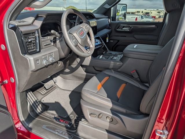 2025 GMC Sierra 2500HD AT4 - Photo 14