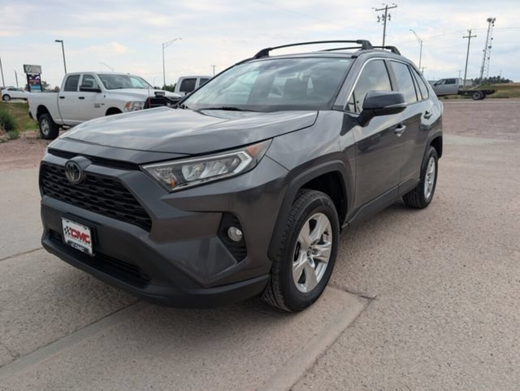 Used 2021 Toyota RAV4 XLE