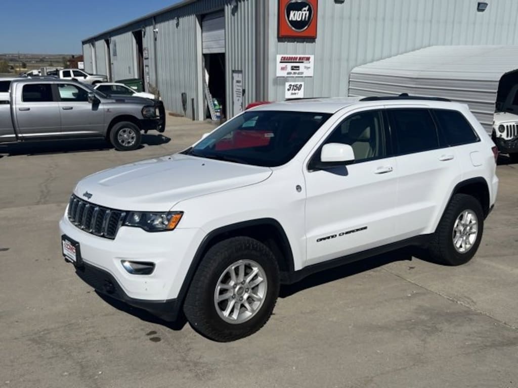 Used 2018 Jeep Grand Cherokee Laredo E