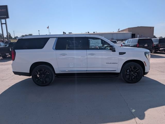 2026 GMC Yukon XL Elevation - Photo 6