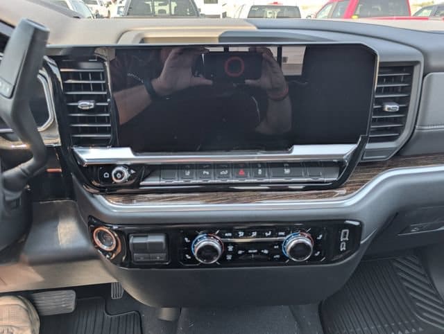 2026 GMC Sierra 2500HD SLE - Photo 18