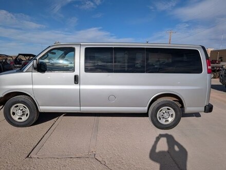 2016 Chevrolet Express Passenger 2500 LS Van