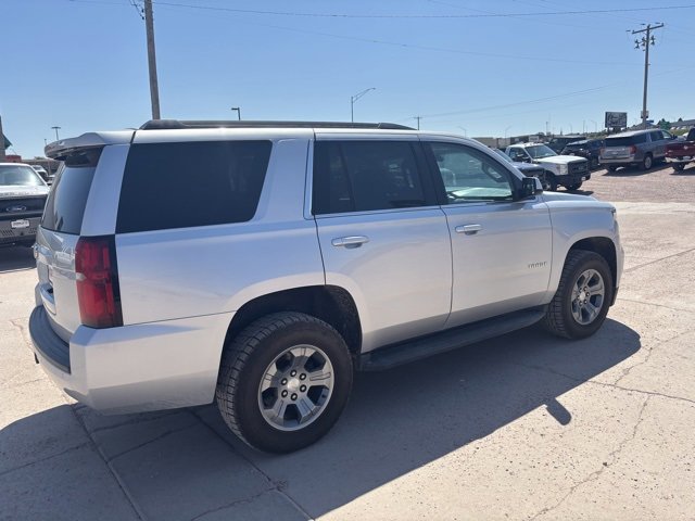2020 Chevrolet Tahoe LS photo 4